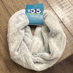 Infinity Scarf - Soft Gray